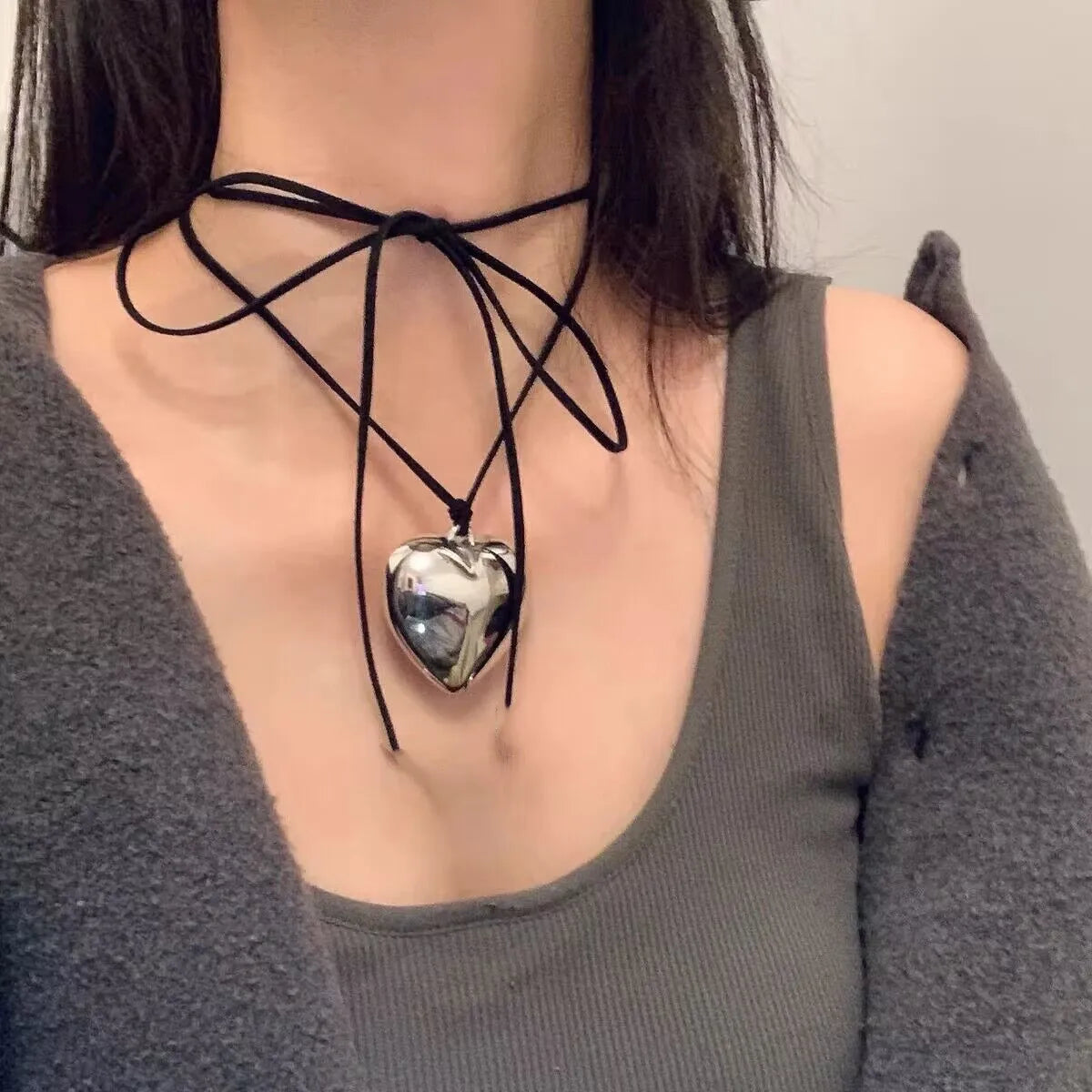 Women Black Velvet Big Heart Pendant Necklace